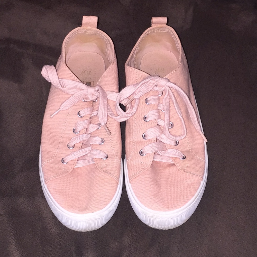 H&M canvas sneakers